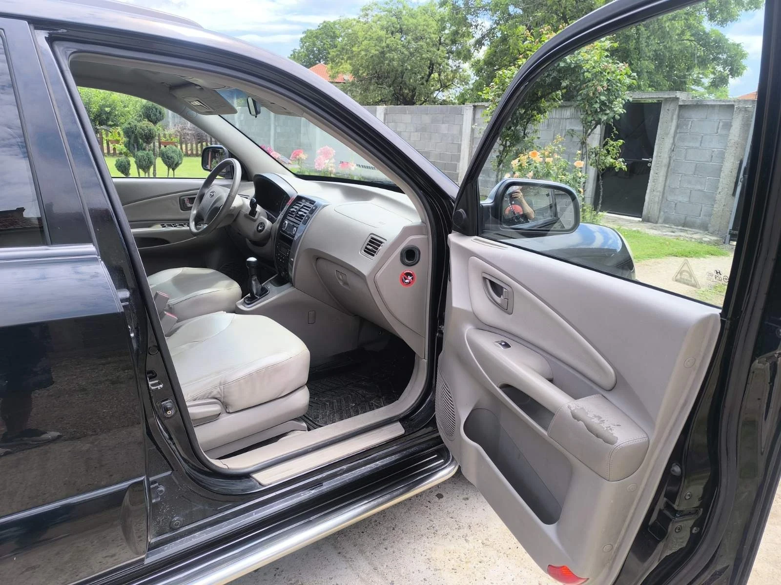 Hyundai Tucson 2.0 crdi, снимка 5 - Автомобили и джипове - 54870365