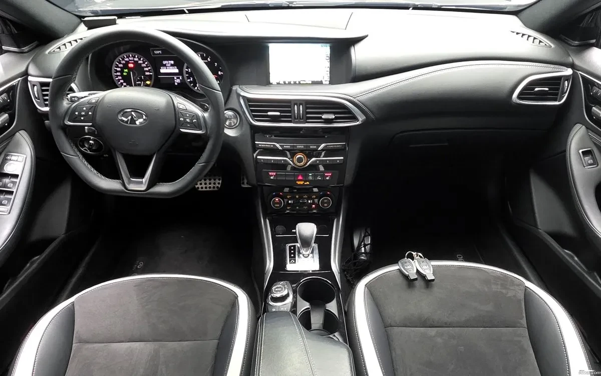 Infiniti Q30 2.0t Sports Essential | Mobile.bg � ����������� 6