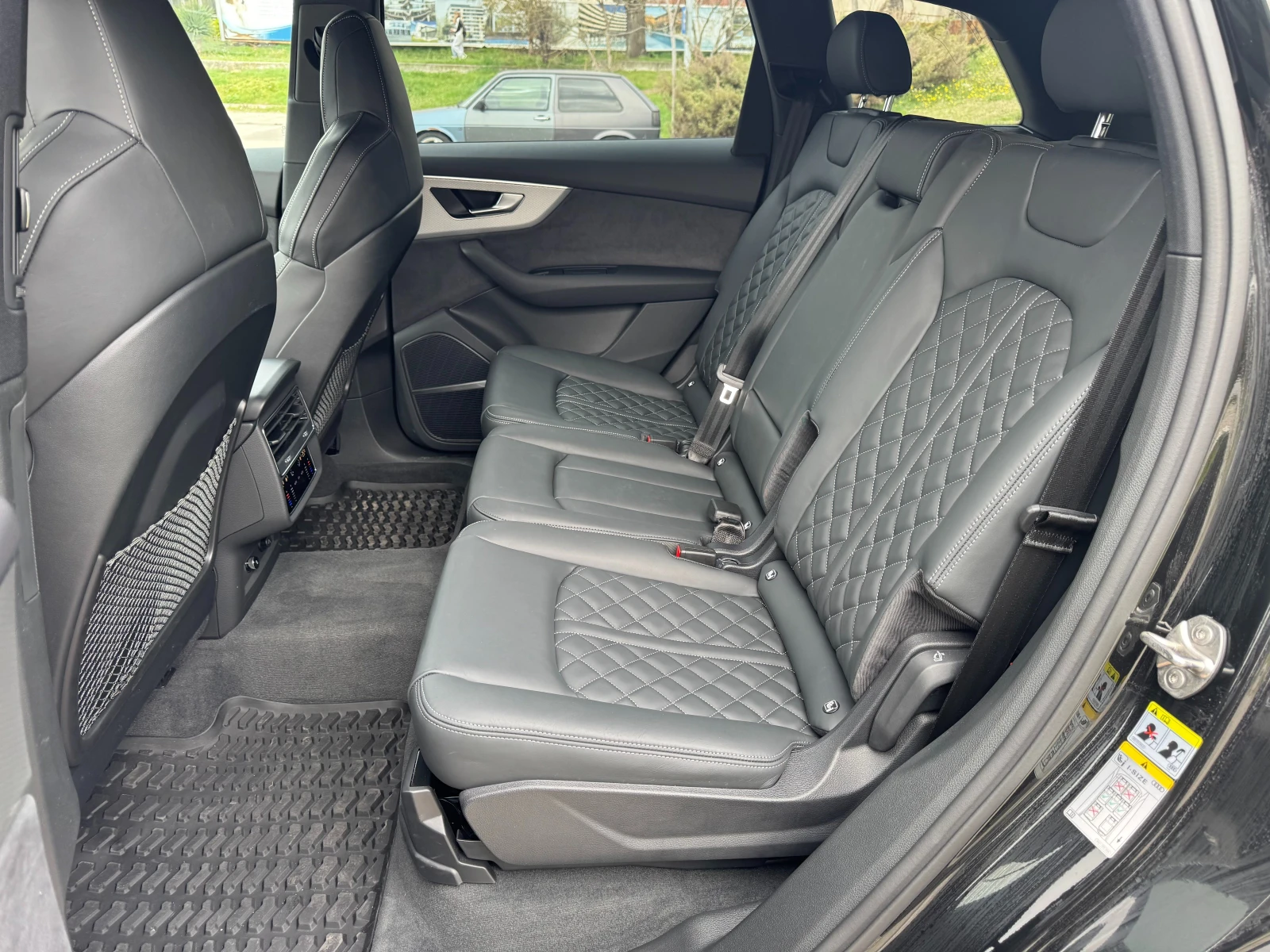 Audi Q7 50 TDI Quattro Лизинг, снимка 13 - Автомобили и джипове - 55903419
