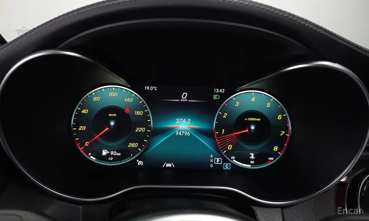 Mercedes-Benz GLC 300 4MATIC* ХЕДЪП* КАМЕРА* ДИГИТАЛНО* ТАБЛО* , снимка 10 - Автомобили и джипове - 55929731