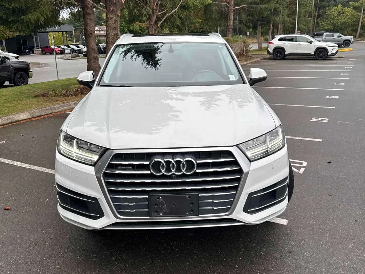 Audi Q7 Technik | CARFAX | АВТОКРЕДИТ БЕЗ ПЪРВОНАЧАЛНА , снимка 2 - Автомобили и джипове - 56321919