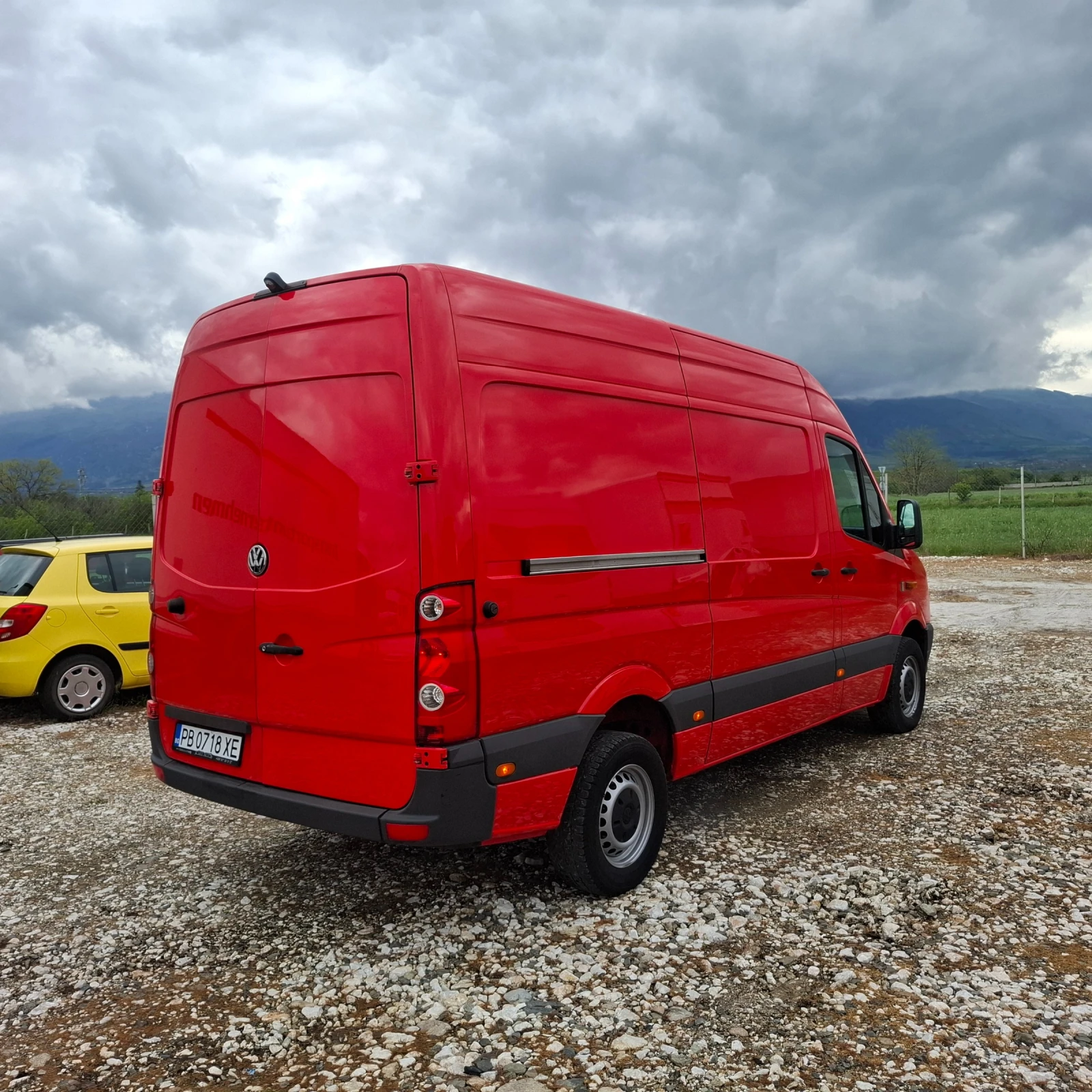VW Crafter 2, 5 TDIДВЕ СТРАНИЧНИ ВРАТИ , снимка 5 - Бусове и автобуси - 54380824
