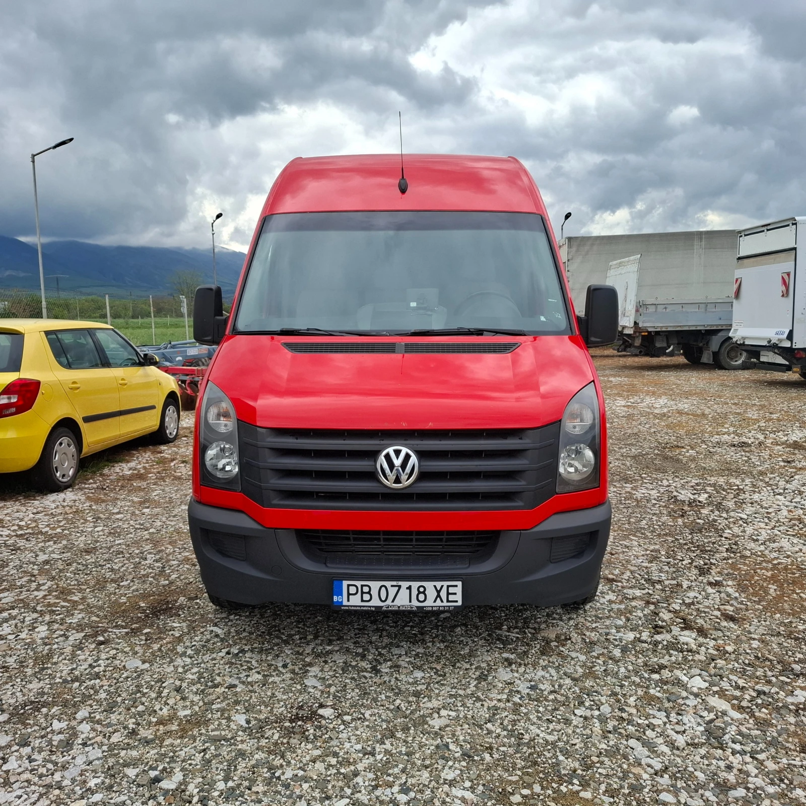 VW Crafter 2, 5 TDIДВЕ СТРАНИЧНИ ВРАТИ , снимка 2 - Бусове и автобуси - 54380824