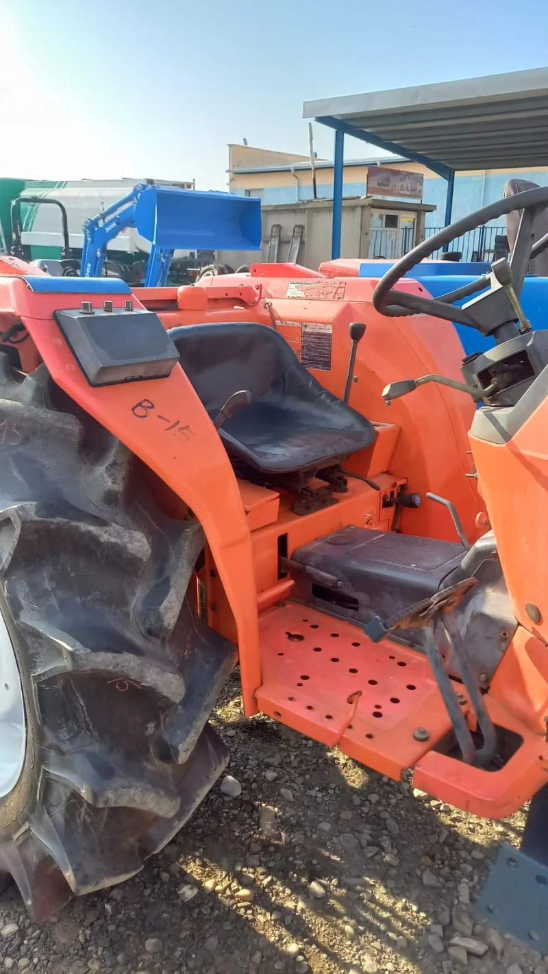 Трактор Kubota Техно груп М, снимка 4 - Селскостопанска техника - 48051403