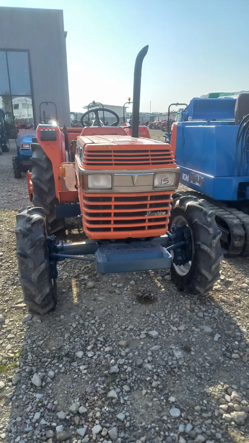 Трактор Kubota Техно груп М, снимка 1 - Селскостопанска техника - 48051403