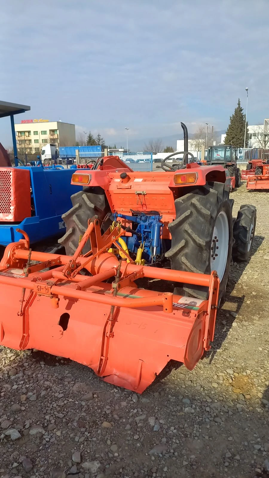 Трактор Kubota Техно груп М - изображение 5