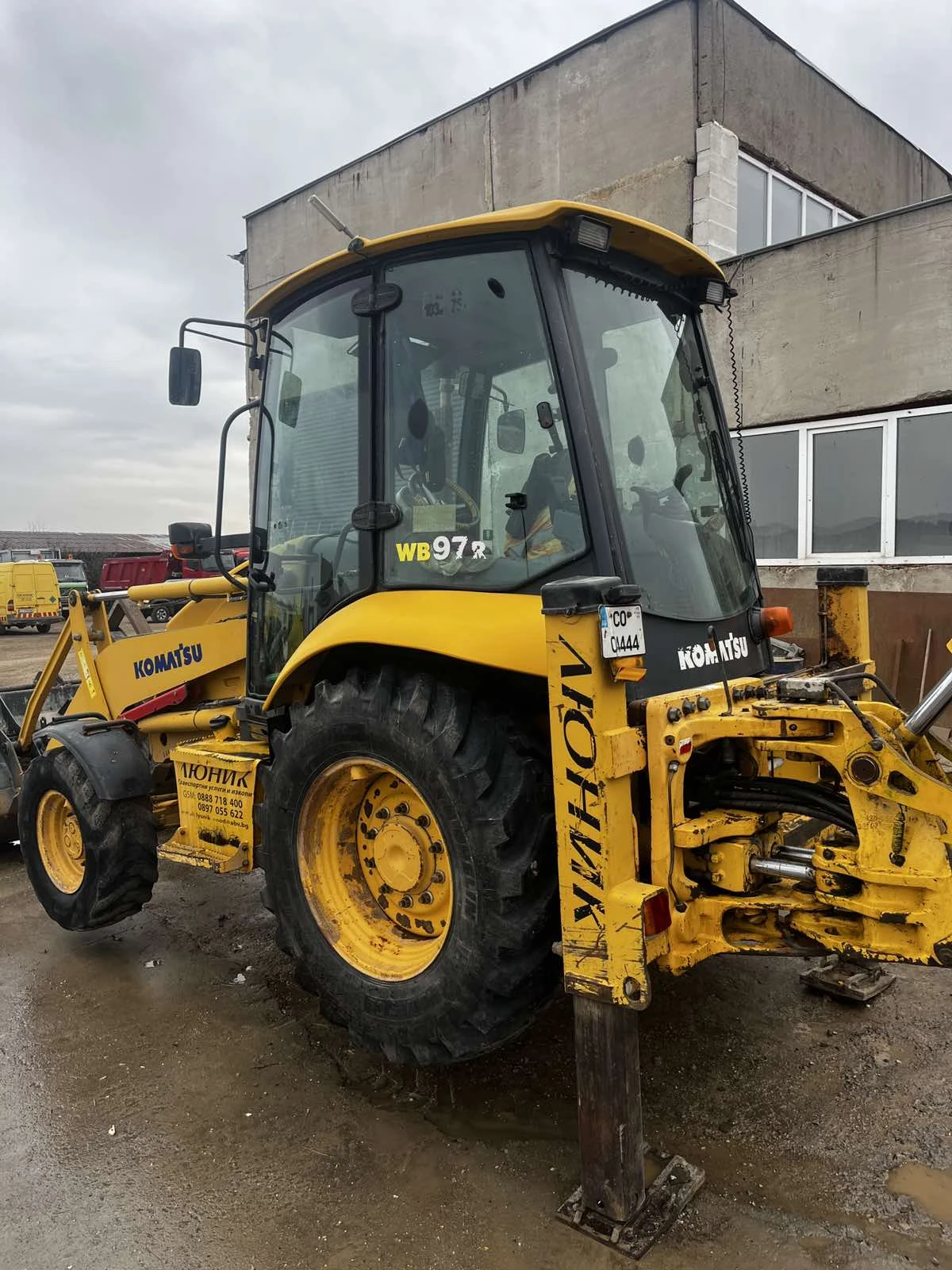 Багер Komatsu WB 97R-5, снимка 4 - Индустриална техника - 56279228