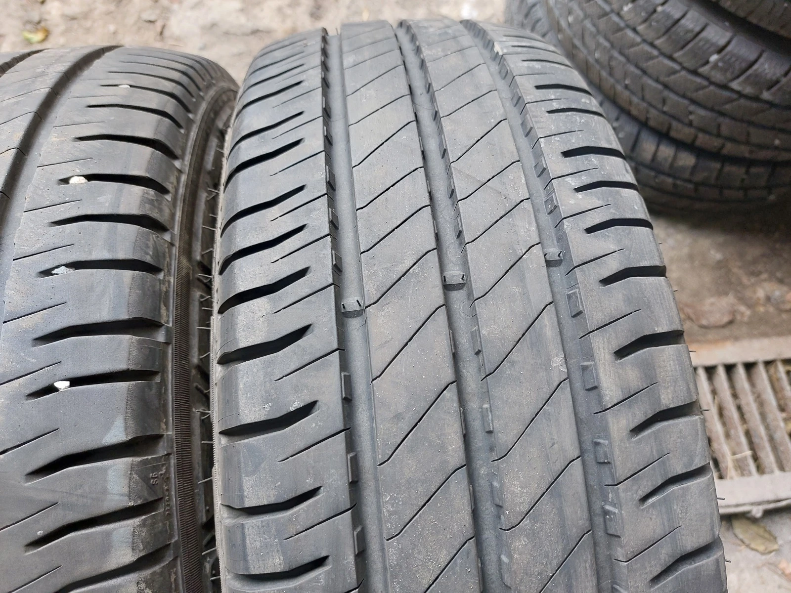 ���� 215/65R16 | Mobile.bg � ����������� 3