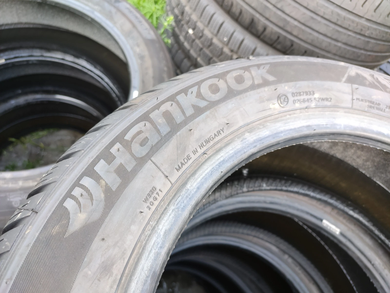 Гуми Зимни 205/55R17, снимка 10 - Гуми и джанти - 55477937