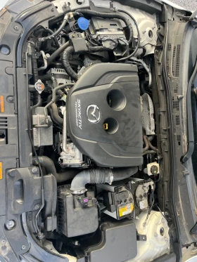 Mazda 3 1.5d 116h.km Full, снимка 12