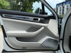 Porsche Panamera 4E-hybrid Sport Turismo, снимка 12
