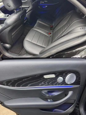 Mercedes-Benz E 220 d 194k.c 4Matic* FACE AMG-Line* FULL* , снимка 9