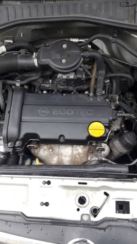 Opel Corsa C 1.2 ГАЗ  сменена верига, снимка 4