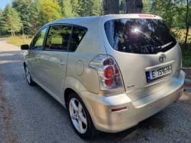     Toyota Corolla verso 2.2 / / 