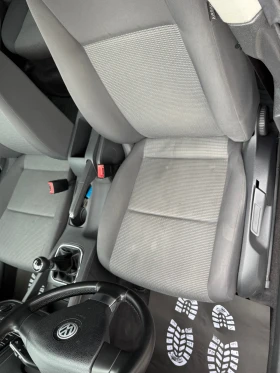 VW Jetta 1.9TDI 105 K.C. / 2006 ГОДИНА / КЛИМАТИК  | Auto.bg — изображение 6