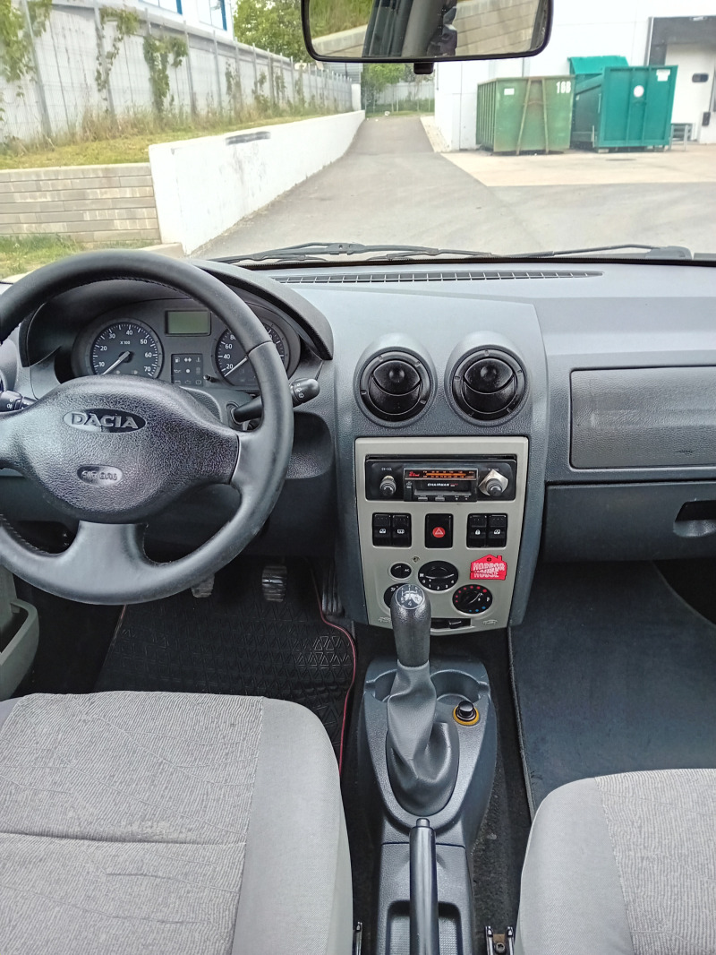 Dacia Logan 1.6 MPI Бензин, снимка 9 - Автомобили и джипове - 46129940