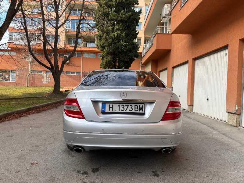 Mercedes-Benz C 320 4Matic, снимка 5 - Автомобили и джипове - 48601604