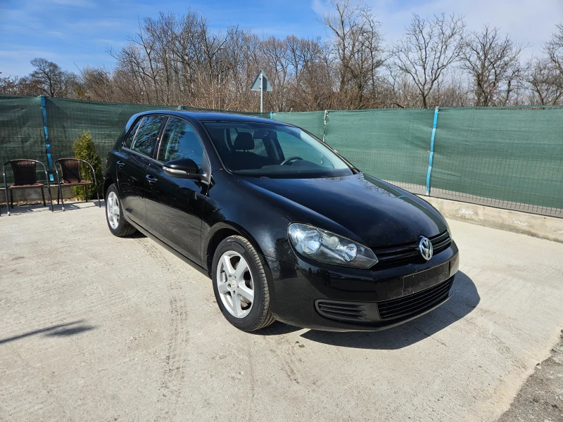 VW Golf 1.6TDI , снимка 2 - Автомобили и джипове - 49396738