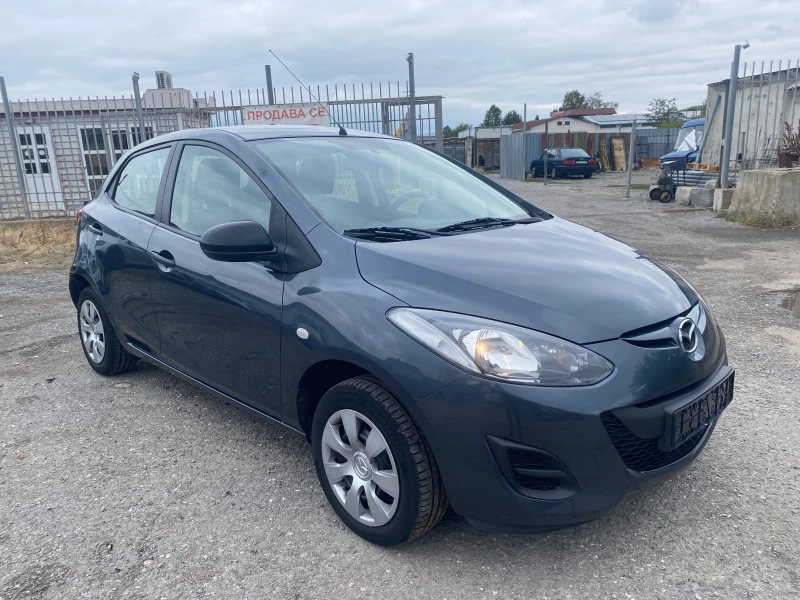 Mazda 2 1.4i BIFUEL, снимка 3 - Автомобили и джипове - 51946020