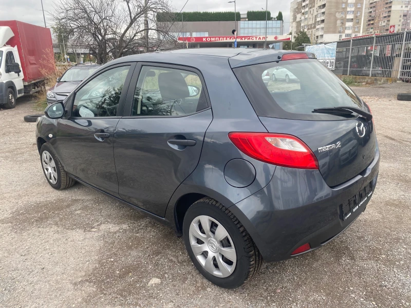 Mazda 2 1.4i BIFUEL, снимка 4 - Автомобили и джипове - 51946020