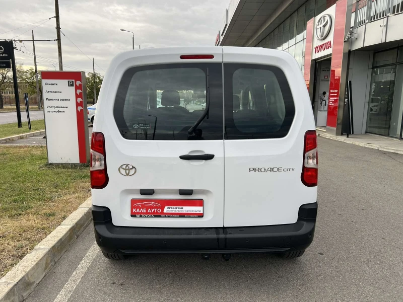 Toyota Proace City Verso 1.2P 6MT 4+ 1 Comfort N1, снимка 5 - Автомобили и джипове - 52075060
