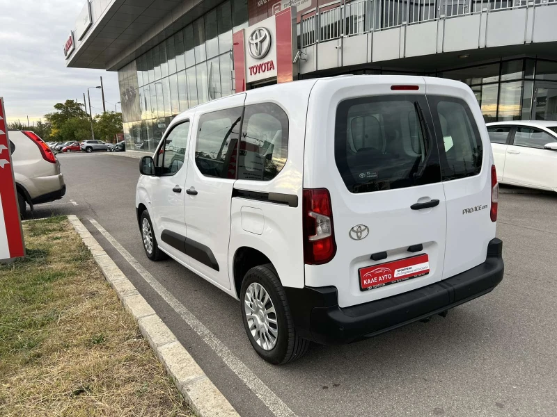 Toyota Proace City Verso 1.2P 6MT 4+ 1 Comfort N1, снимка 6 - Автомобили и джипове - 52075060