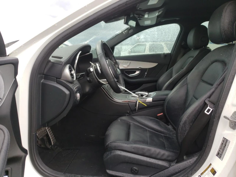 Mercedes-Benz C 300 2l 4Matic, снимка 7 - Автомобили и джипове - 53281341