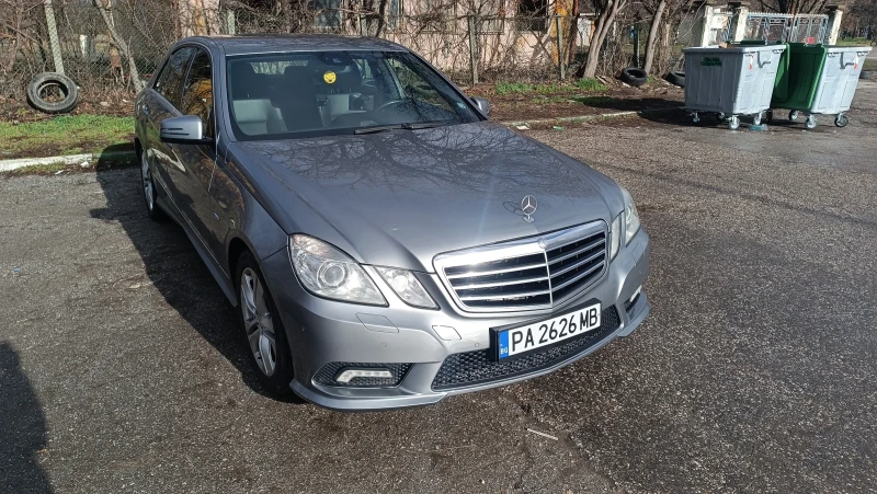 Mercedes-Benz E 220 E220 , снимка 2 - Автомобили и джипове - 53398753