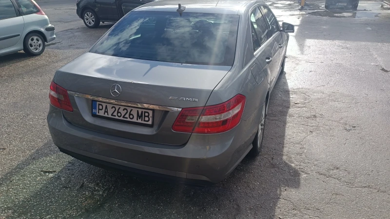 Mercedes-Benz E 220 E220 , снимка 5 - Автомобили и джипове - 53398753