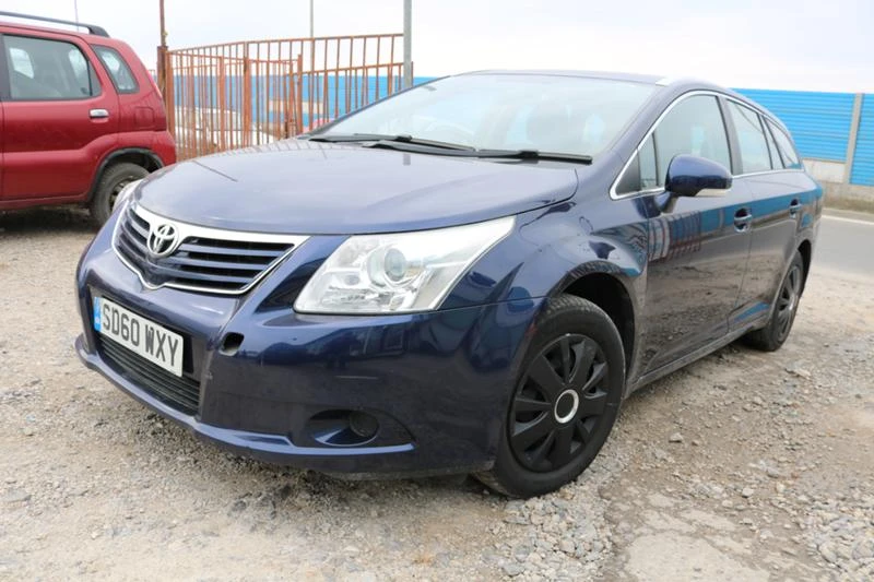 Toyota Avensis 2.0 D4D, снимка 2 - Автомобили и джипове - 28249905