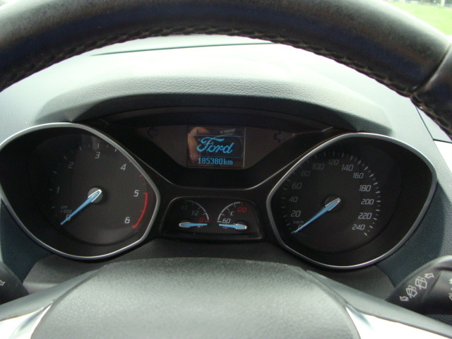 Ford Grand C-Max 1.6, снимка 16 - Автомобили и джипове - 45371339