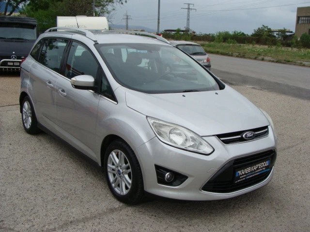 Ford Grand C-Max 1.6, снимка 2 - Автомобили и джипове - 45371339