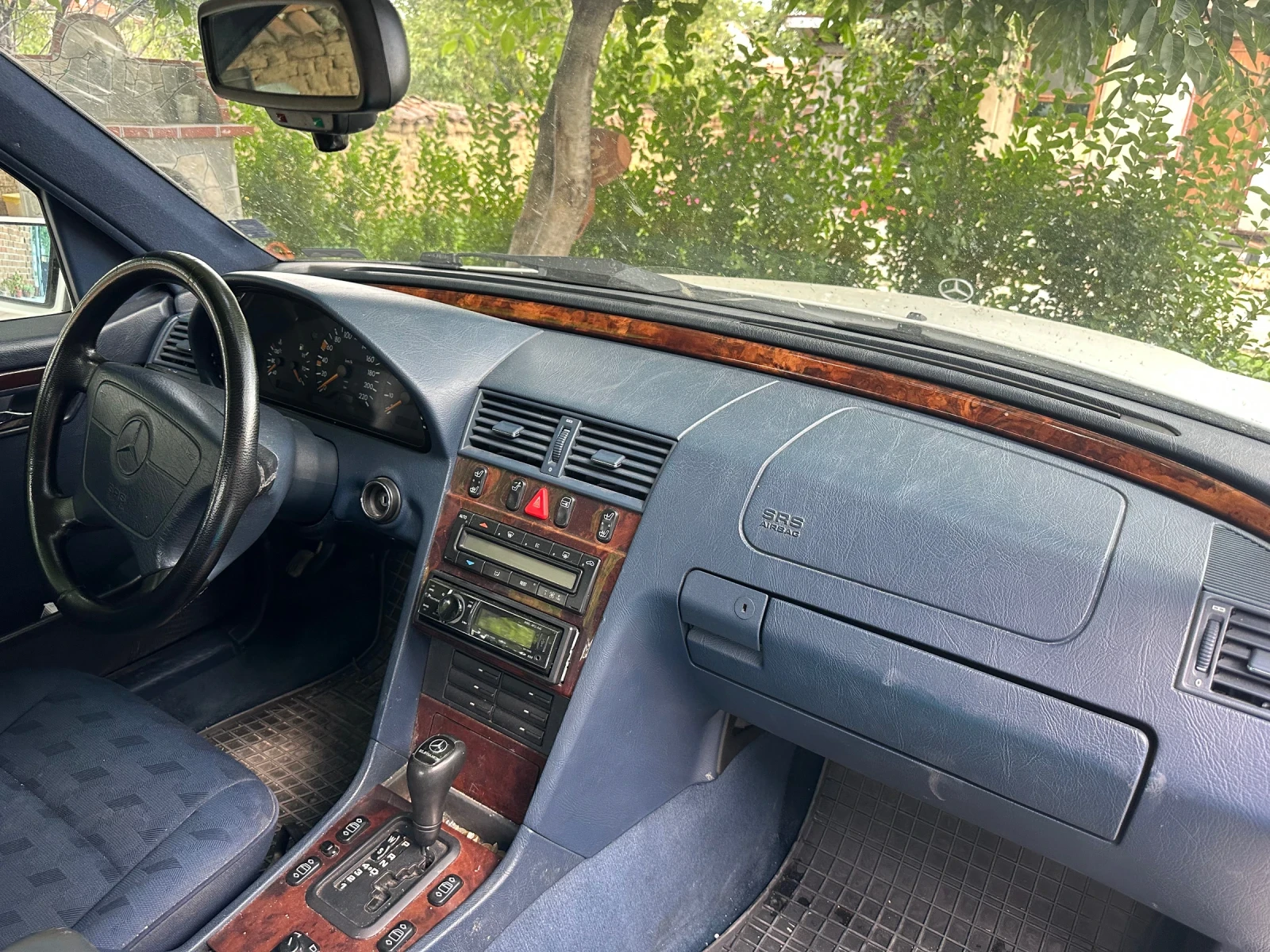 Mercedes-Benz C 250  - изображение 8