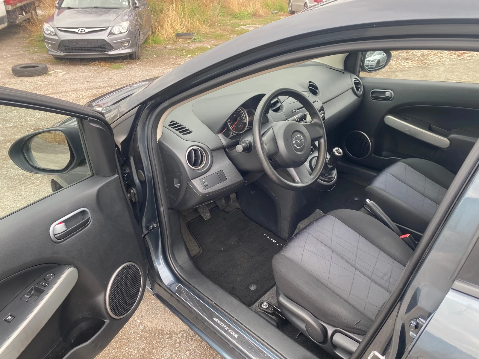 Mazda 2 1.4i BIFUEL | Mobile.bg   7