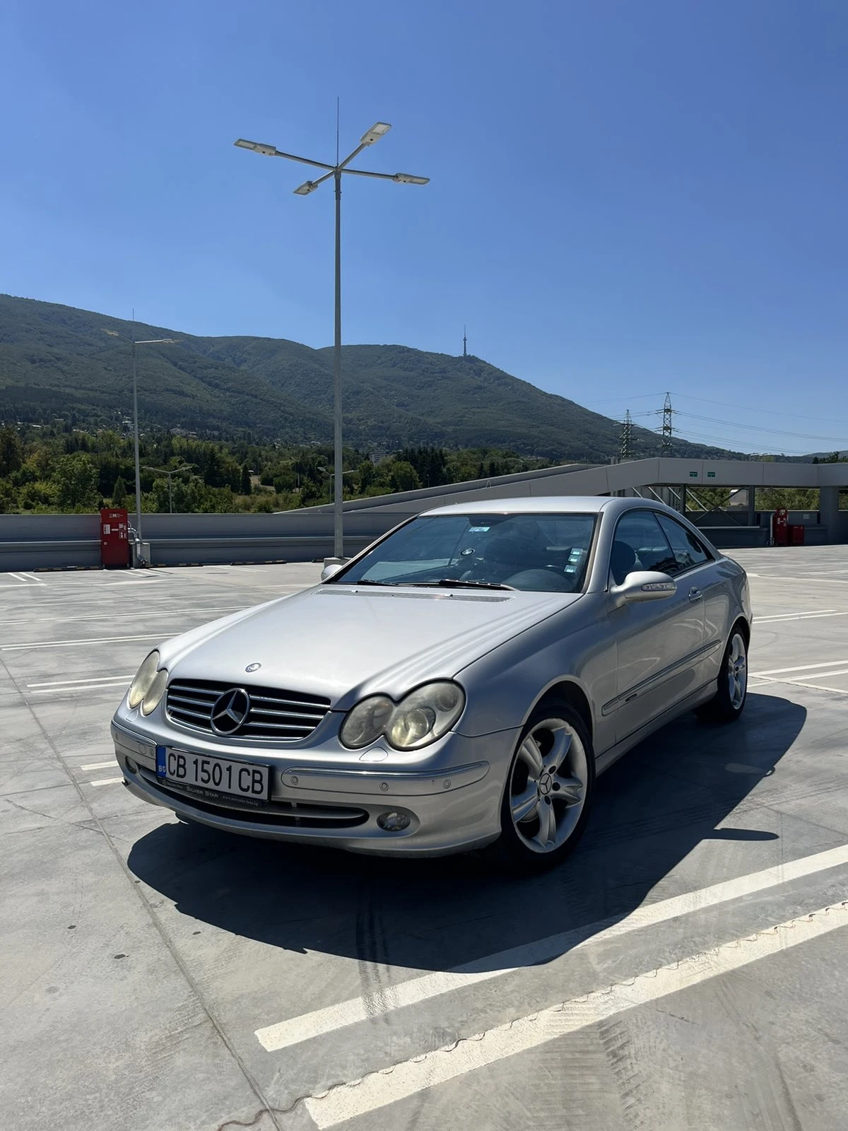 Mercedes-Benz CLK 3200 - изображение 7