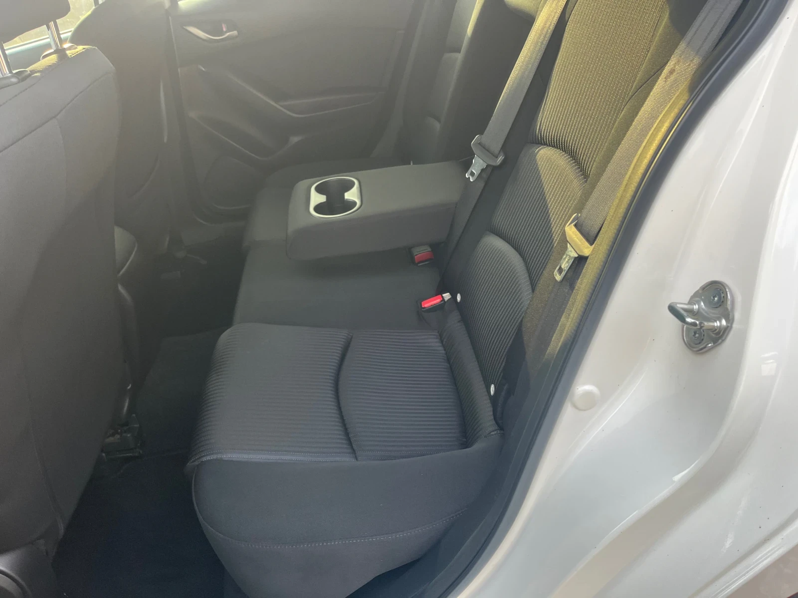 Mazda 3 1.5d 116h.km Full - изображение 10
