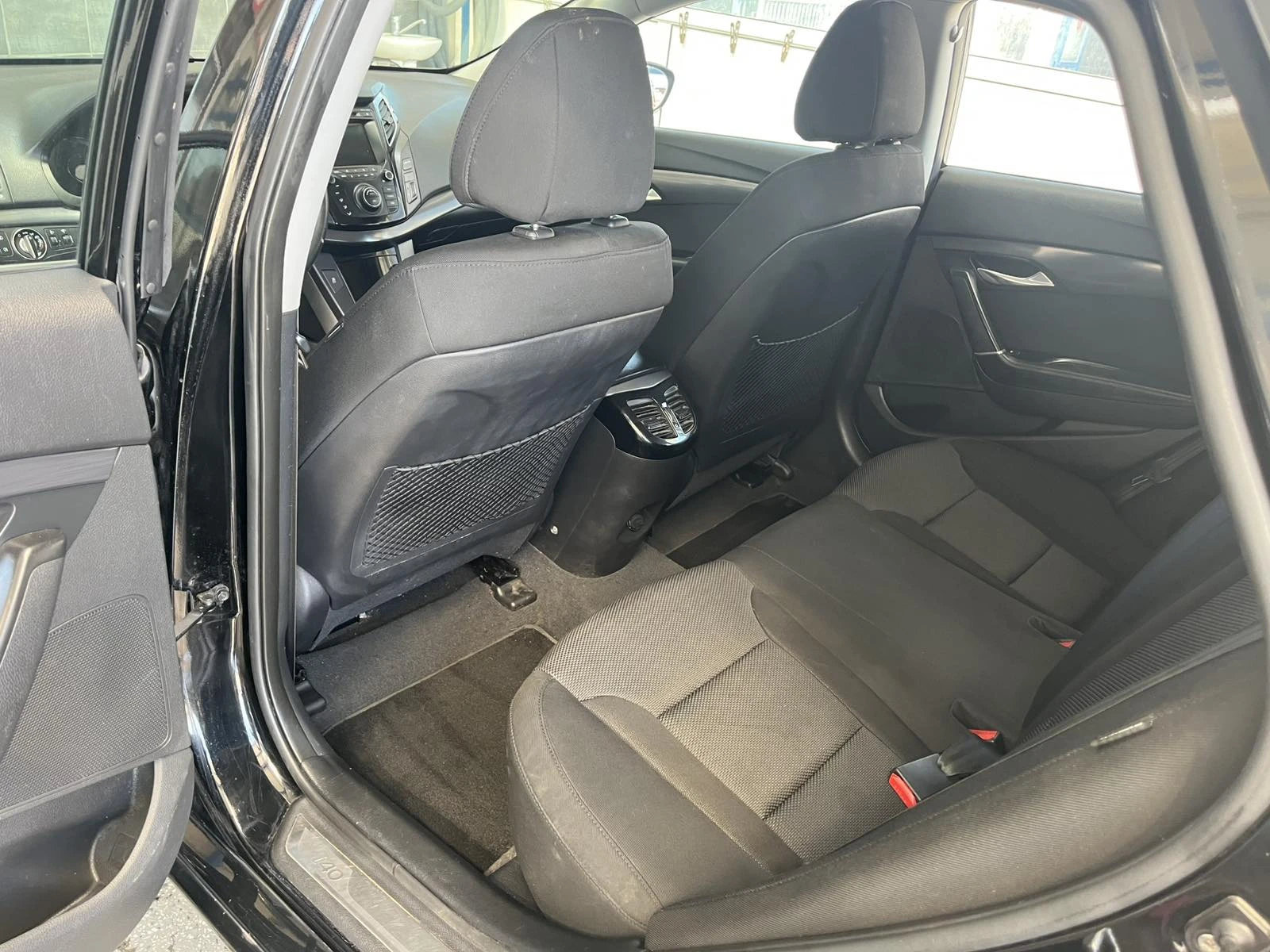 Hyundai I40  - изображение 9