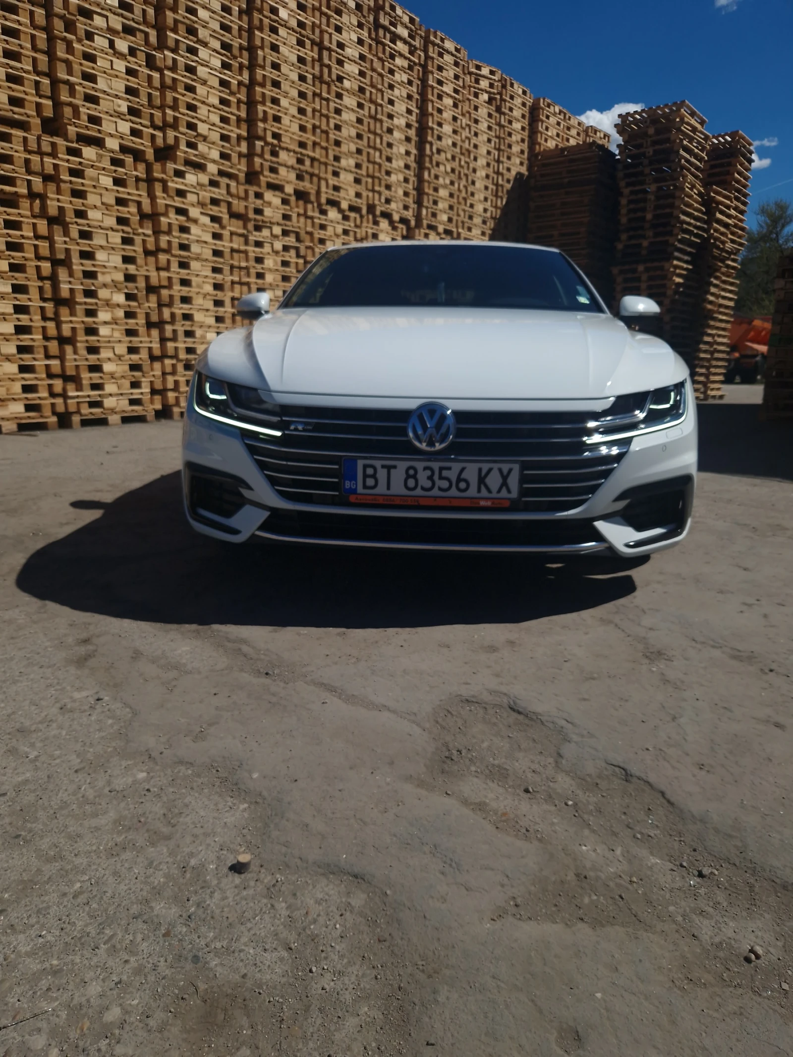 VW Arteon 2.0 - изображение 2