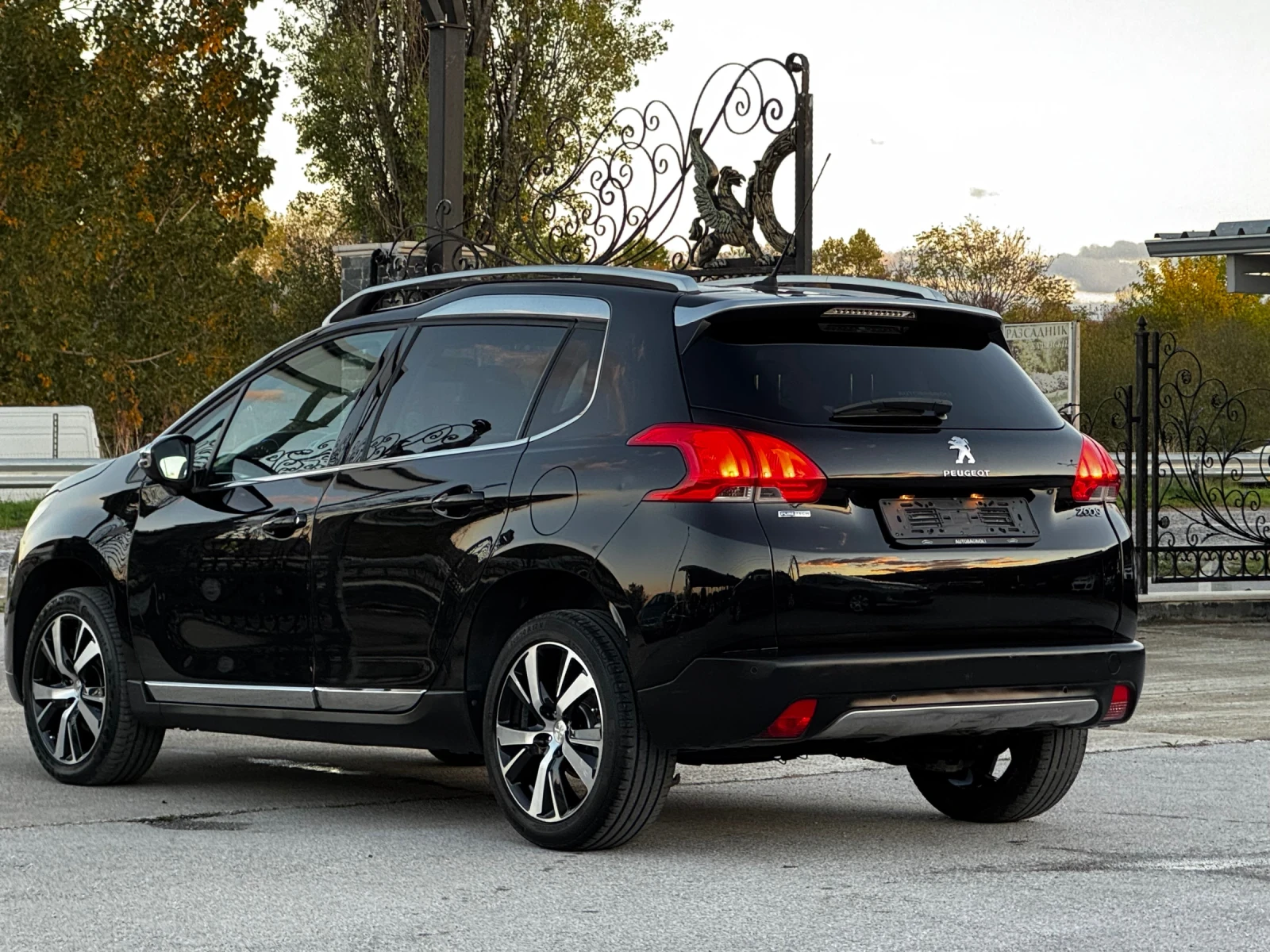 Peugeot 2008 1.2i   !!!134000!!! | Mobile.bg   15