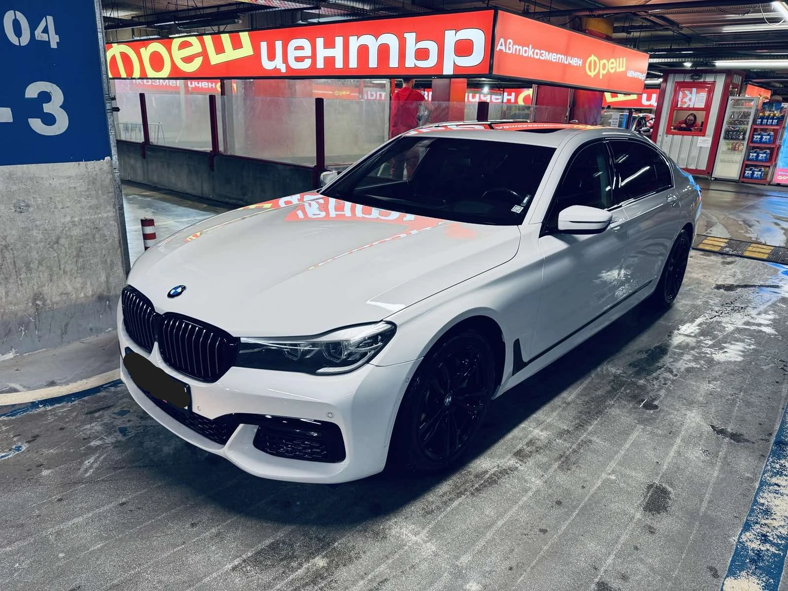 BMW 740 M SPORT / AMBIENTAIR  / SHADOWLINE - изображение 2