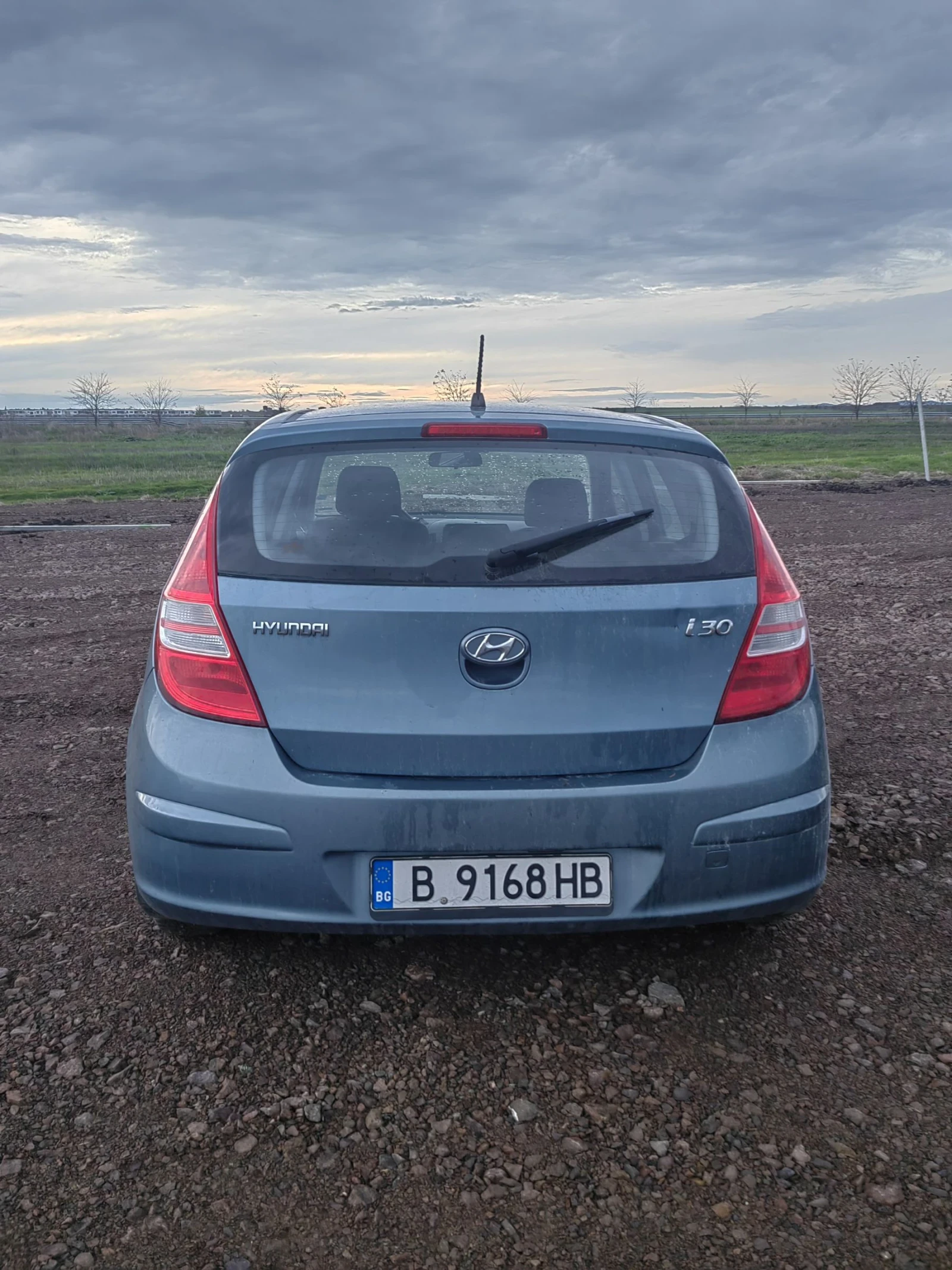 Hyundai I30 1.6  | Mobile.bg   7