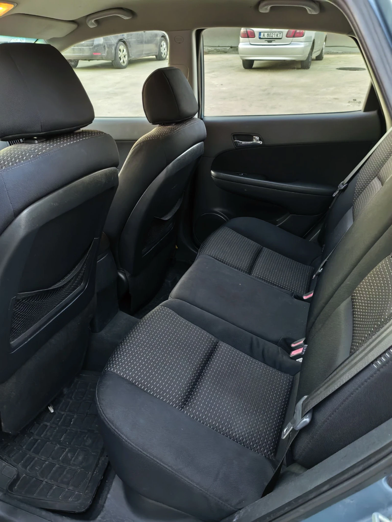 Hyundai I30 1.6  | Mobile.bg   12