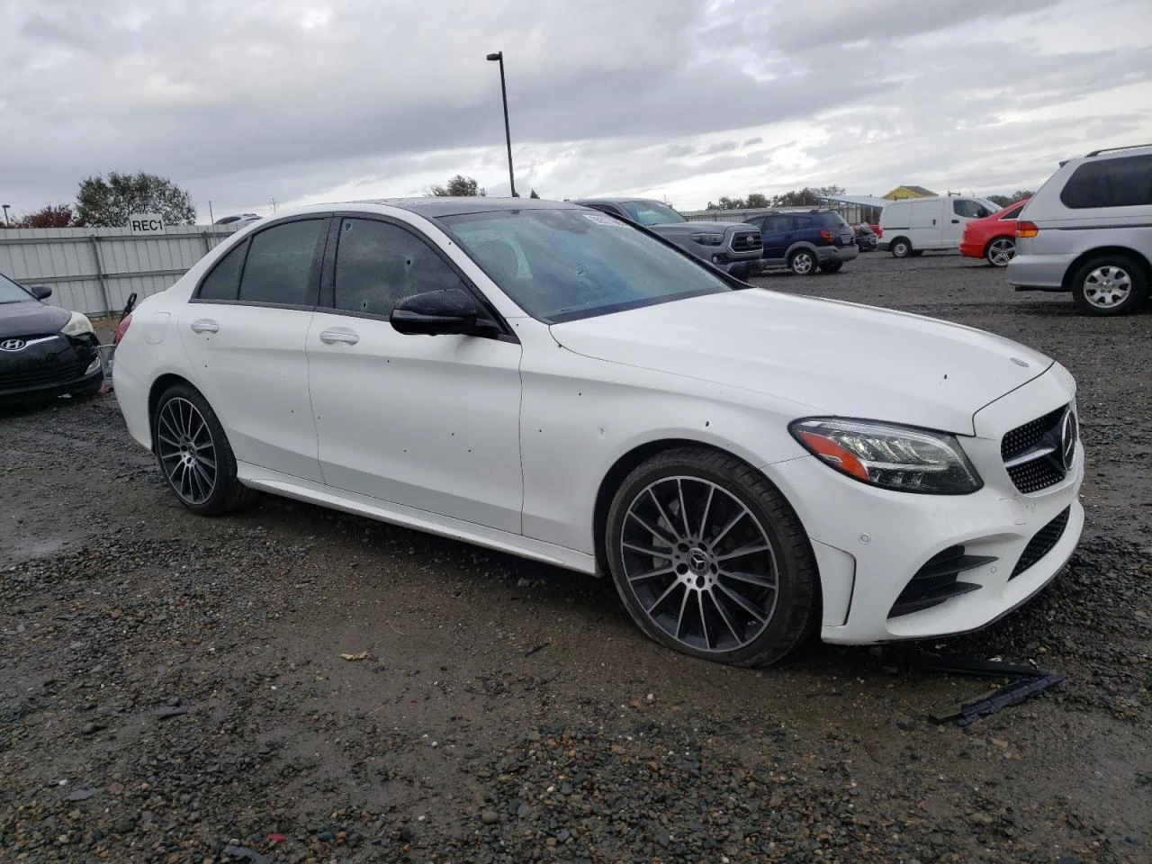 Mercedes-Benz C 300 2l 4Matic - изображение 4