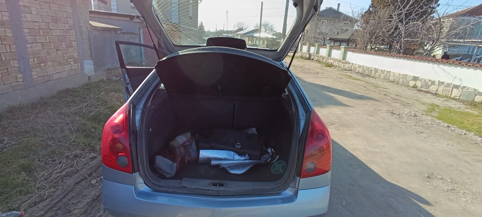 Nissan Primera  - изображение 3