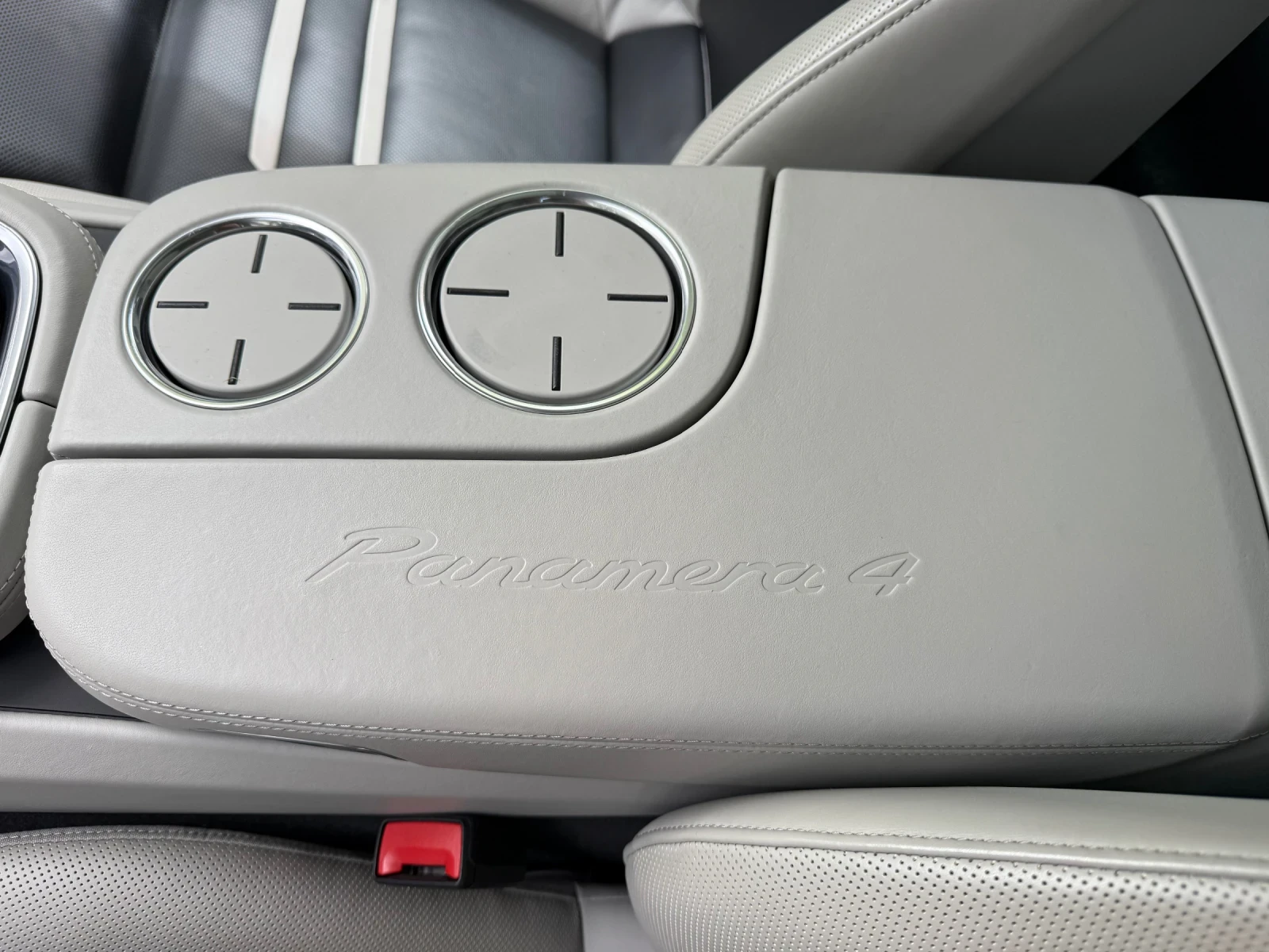 Porsche Panamera 4E-hybrid Sport Turismo, снимка 13 - Автомобили и джипове - 54726954