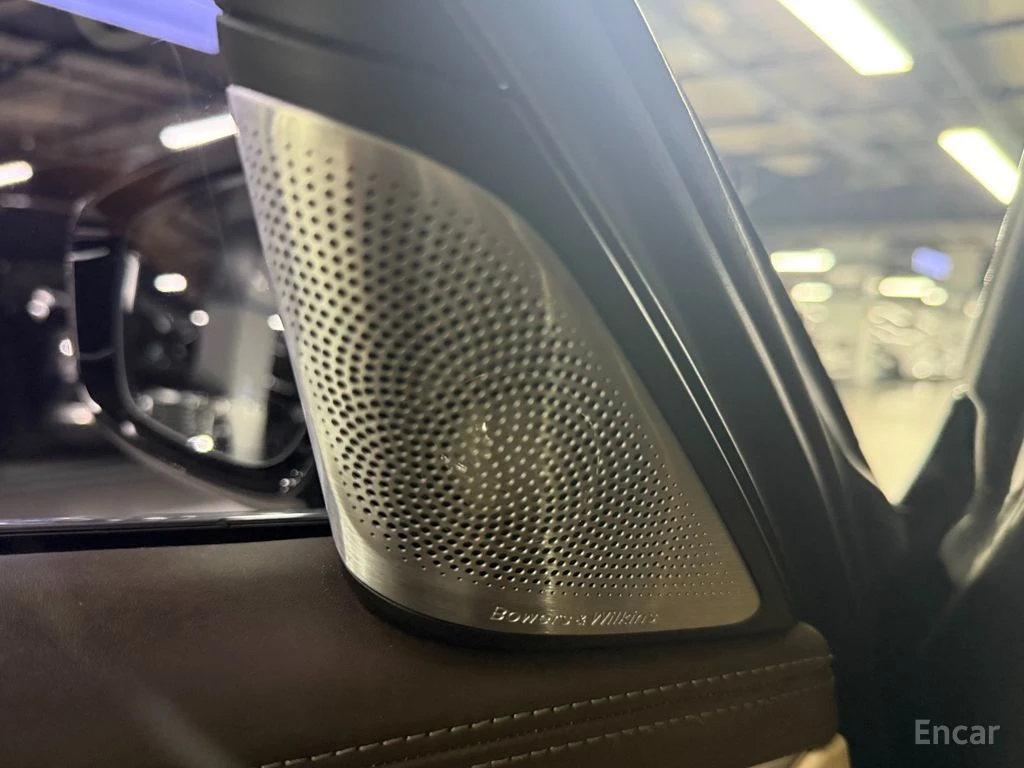 BMW 750 Li xDrive* BOWERS & WILKINS* HEAD-UP* 360 CAM* , снимка 10 - Автомобили и джипове - 54866740