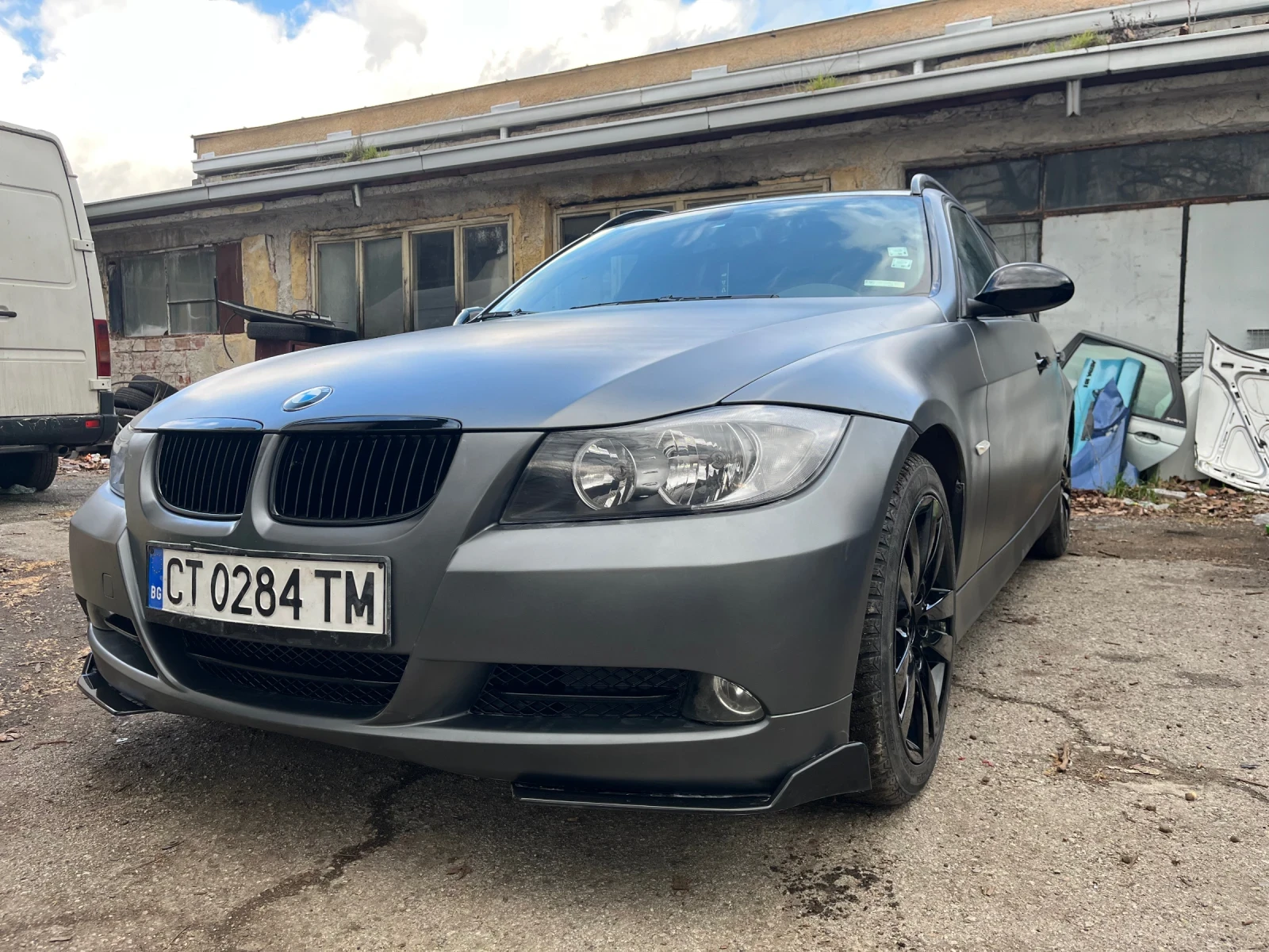 BMW 320, снимка 3 - Автомобили и джипове - 54987134