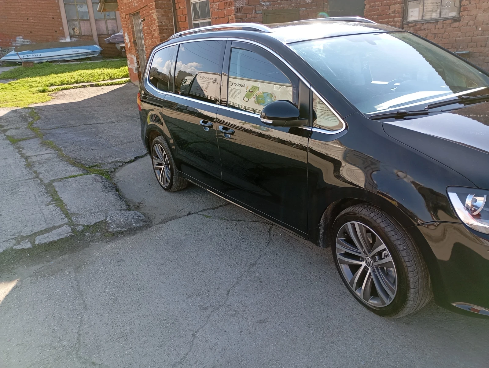 VW Sharan Ван, снимка 11 - Автомобили и джипове - 55042954