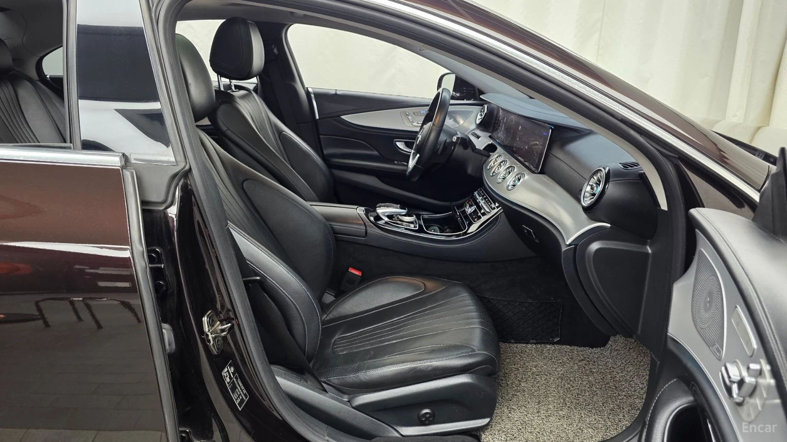 Mercedes-Benz CLS 400 D 4MATIC Автокредит Цена до България, снимка 13 - Автомобили и джипове - 55491465