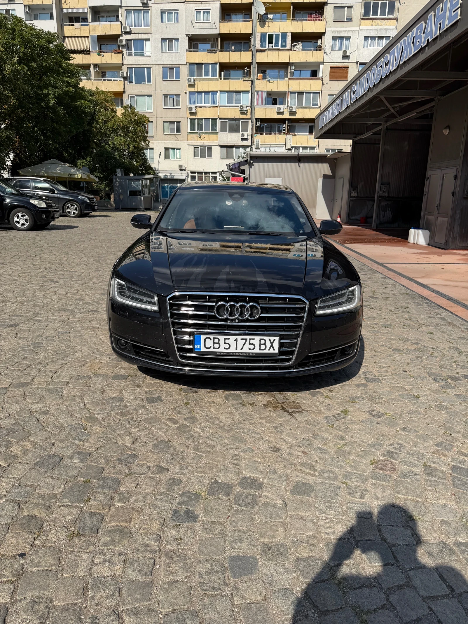 Audi A8 1